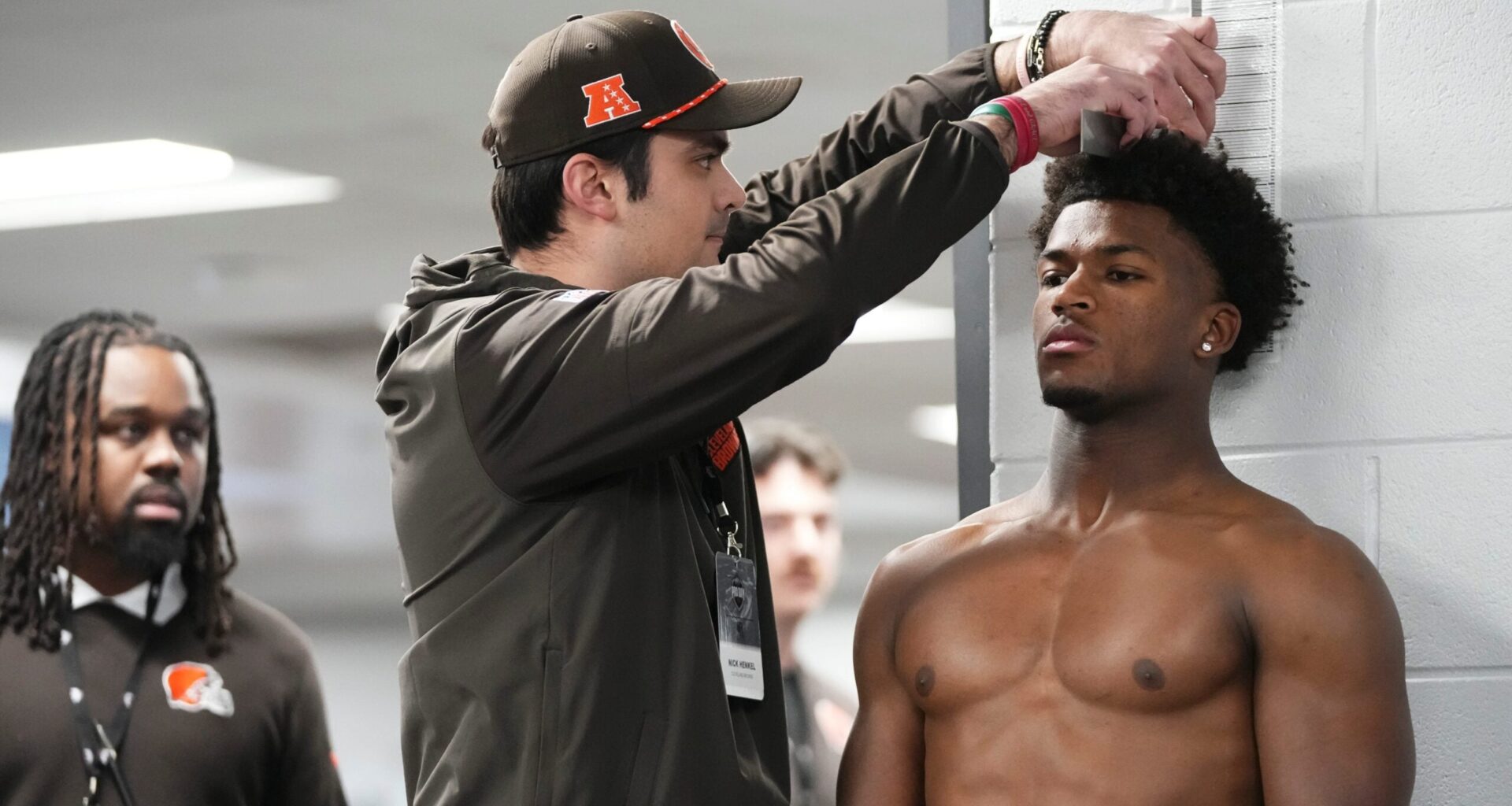 Ohio State Buckeyes defensive back Caleb Downs gets measured during Pro Day for NFL scouts at the Woody Hayes Athletics Center on March 25, 2026.