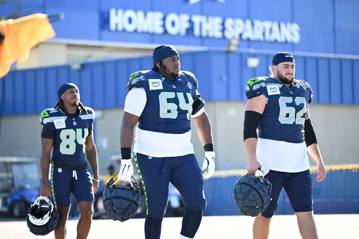 Can Federico Maranges allow Seahawks to trade Olu Oluwatimi?