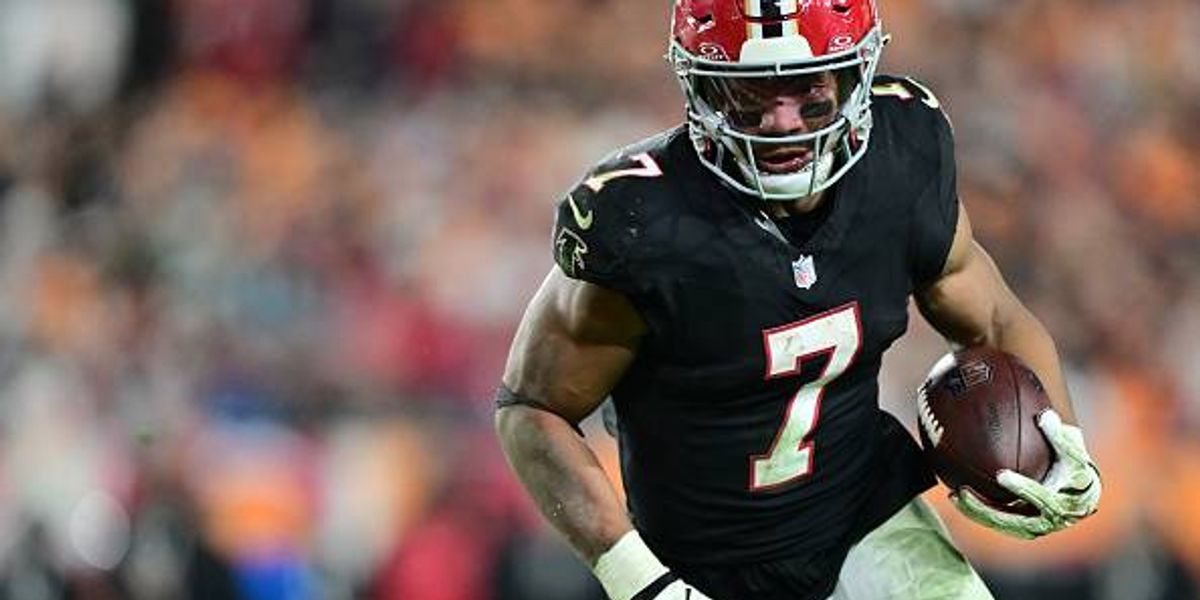 Falcons don't have to rush Bijan Robinson contract extension