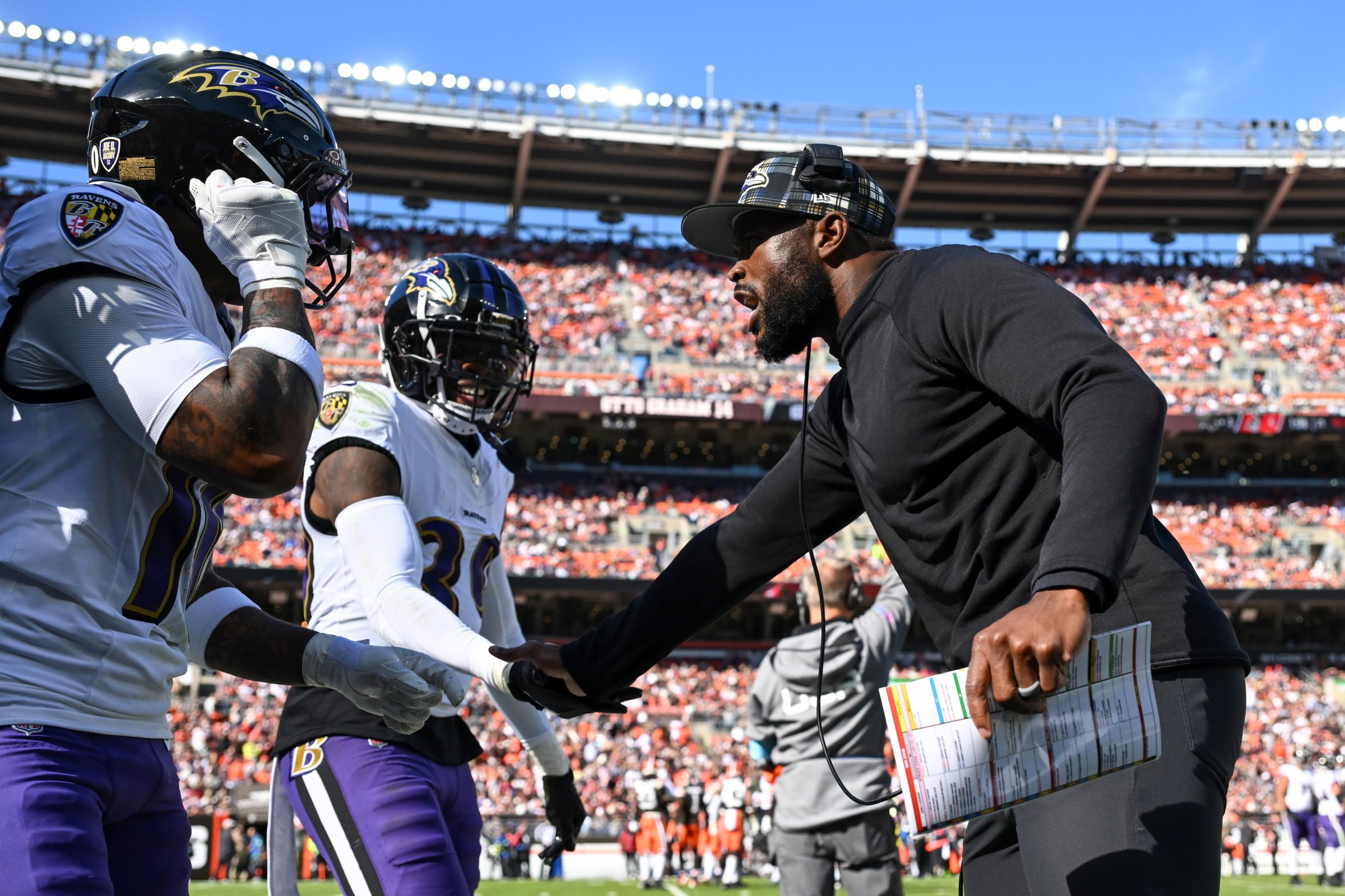 CLEVELAND, OHIO - OCTOBER 27: Defensive coordinator Zach Orr of the Baltimore Ravens celebrates a fumble recovery during the second quarter against the Cleveland Browns at Huntington Bank Field on October 27, 2024 in Cleveland, Ohio. (Photo by Nick Cammett/Diamond Images via Getty Images)