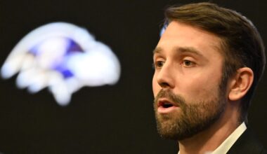 Ravens’ ‘human computer’ OC Declan Doyle earns rave reviews right away