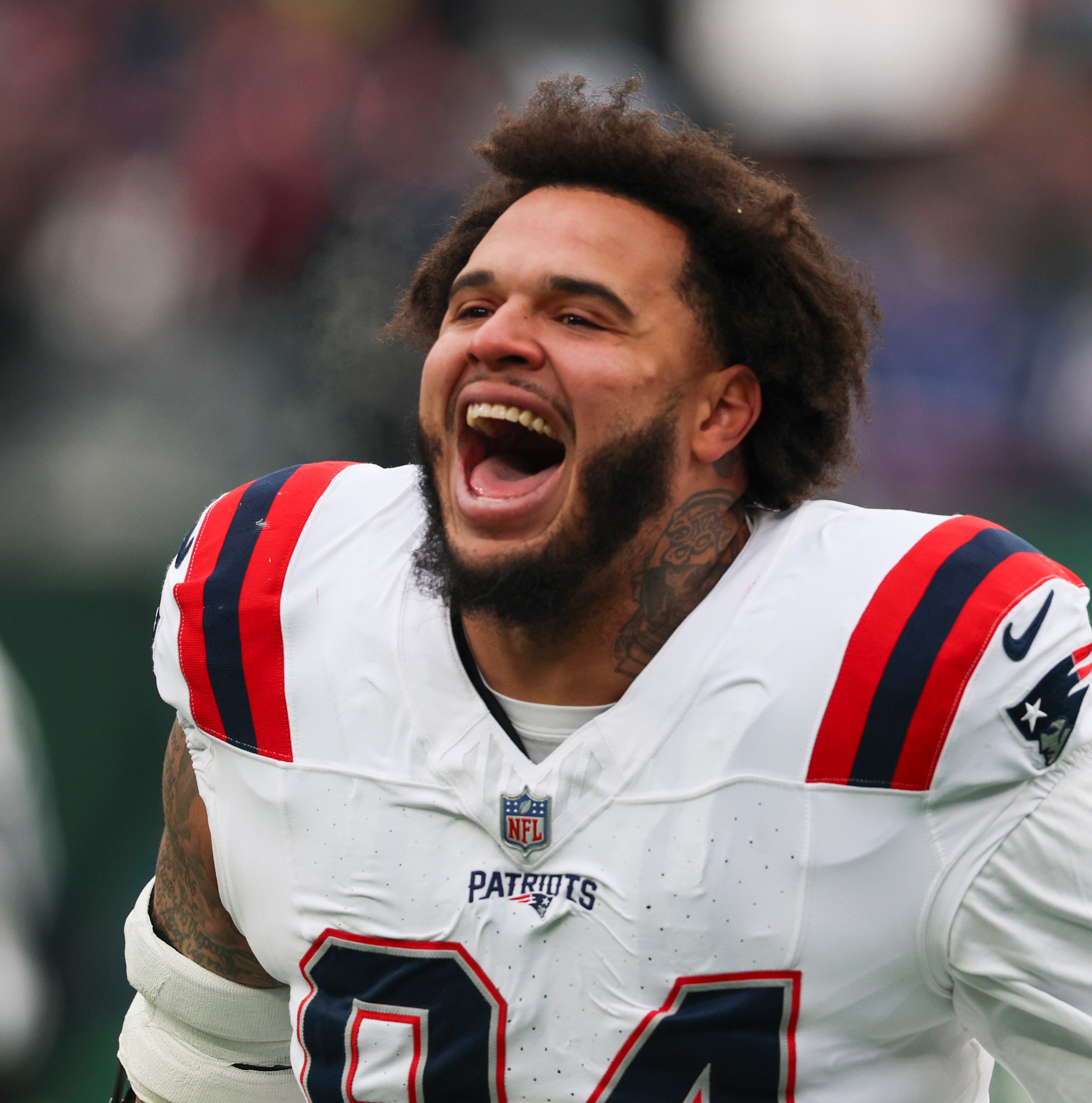 Patriots links 5/29/26: OTA Notebook: Lomu, WRs, Drake, Durden; More!