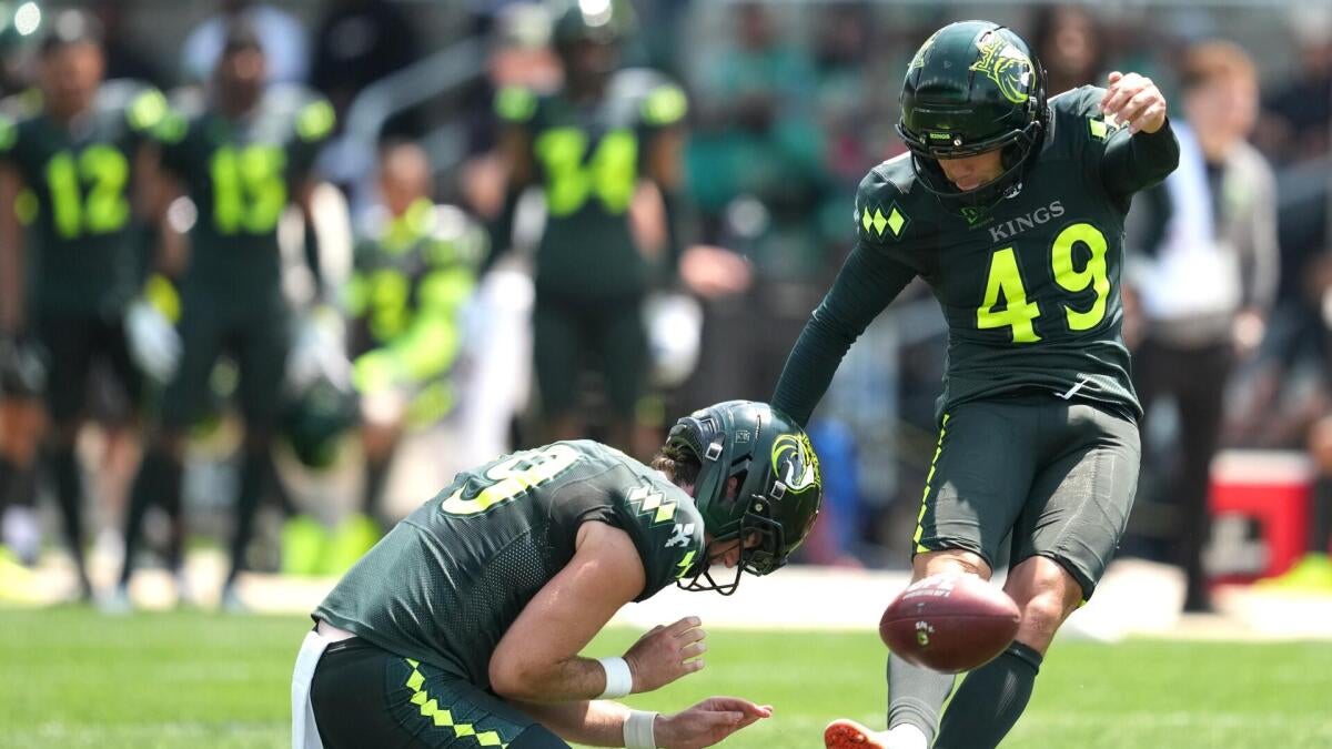 UFL kicker makes football history with feat never accomplished in NFL