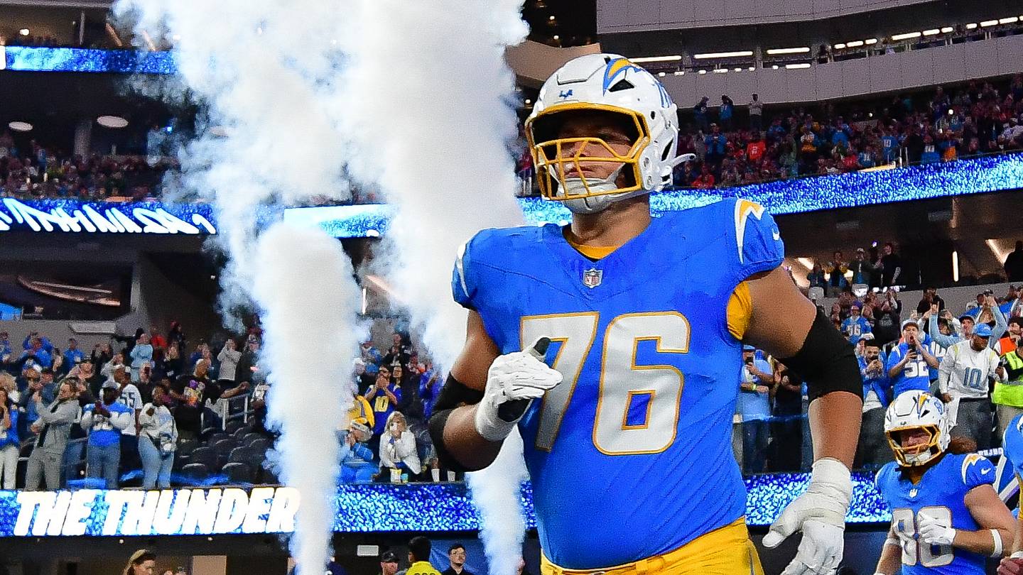 LA Chargers O-Line: Brandon Thorn Details Massive Potential and Crucial Concerns