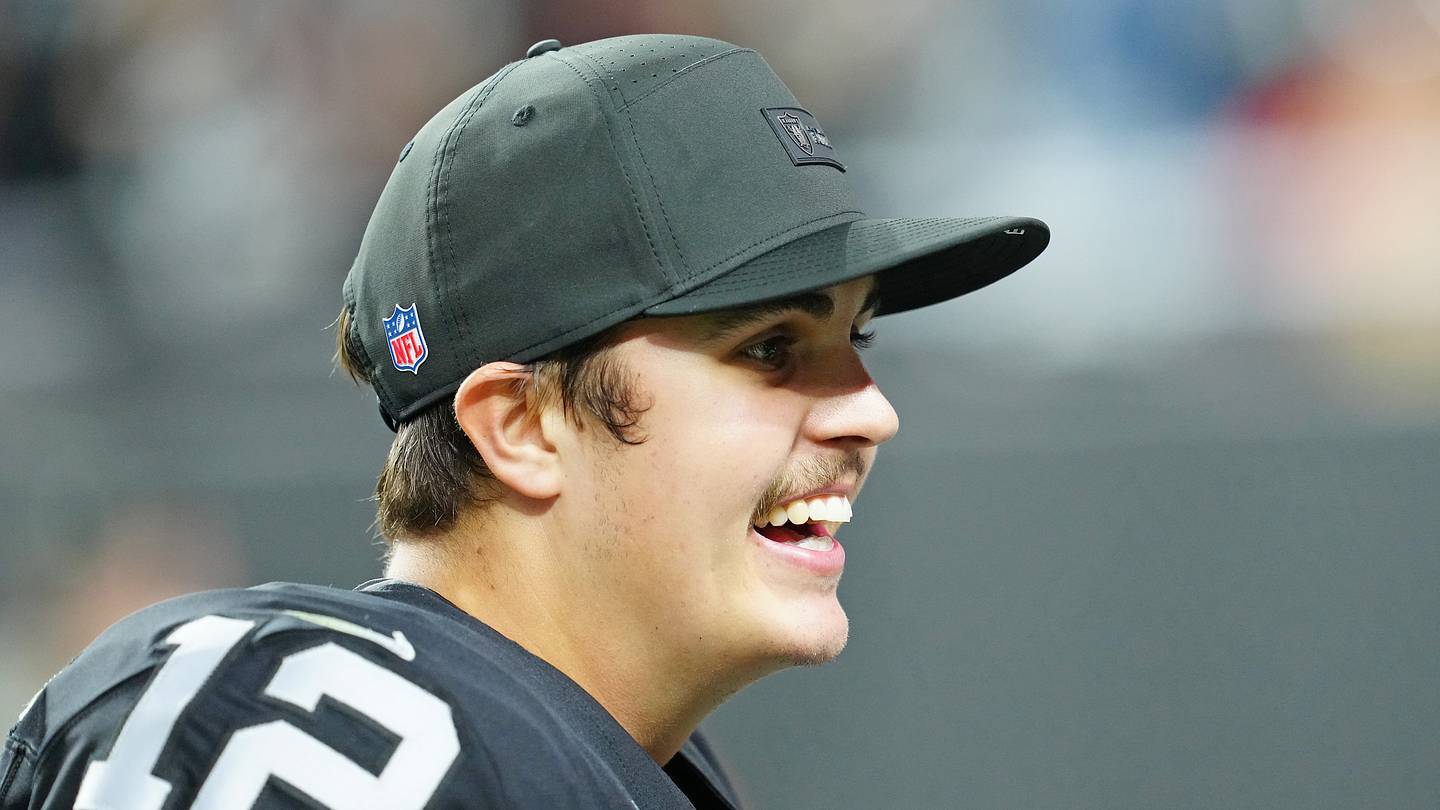 3 Trade Destinations for Raiders Quarterback Aidan O'Connell