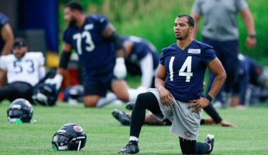 Kalif Raymond Torching the Competition Amid WR Battle at Bears Training Camp