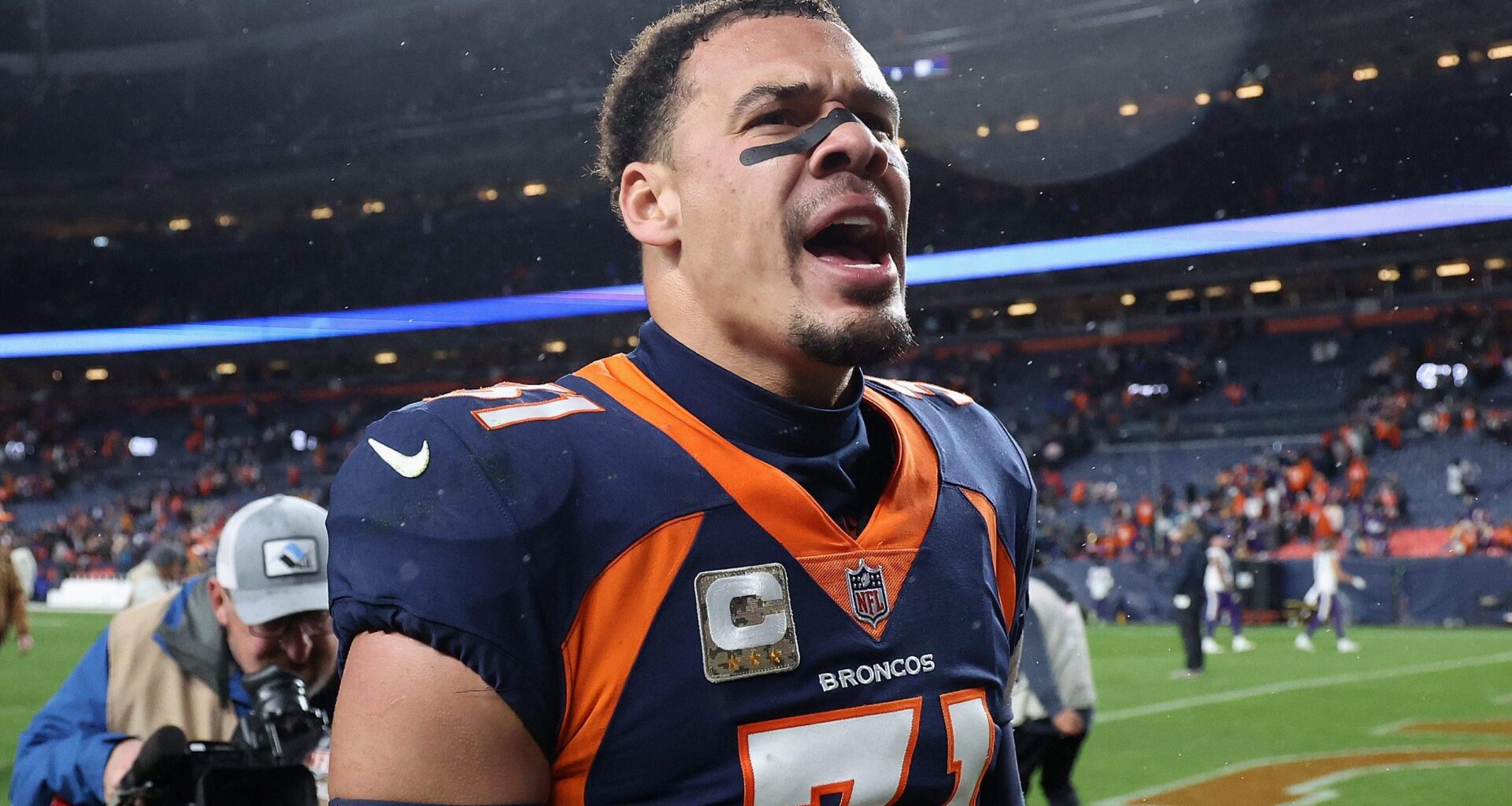 Former Broncos All-Pro Urged to Come Out of Retirement