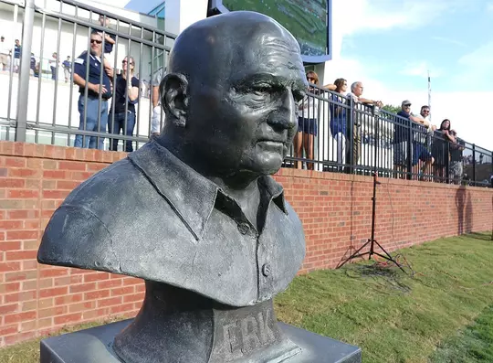 Erk Russell Bust