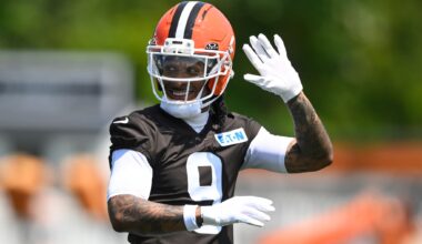 Browns double down on secondary after reaching extensions with Ward and Delpit