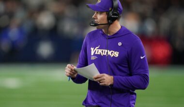 Dec 14, 2025; Arlington, Texas, USA; Minnesota Vikings head coach Kevin O'Connell during the second half against the Dallas Cowboys at AT&T Stadium.