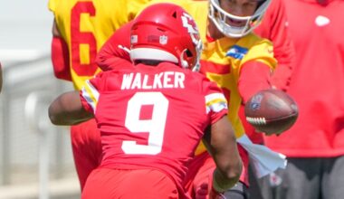 Grok simulates the Kansas City Chiefs' 2026 NFL season and predicts a return to the playoffs fueled by new breakout stars