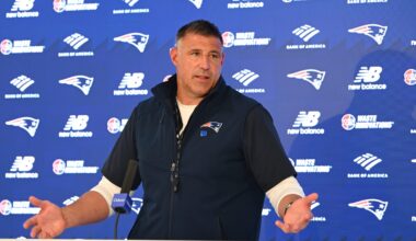 A fast start will be Mike Vrabel’s best chance to keep media focused on football