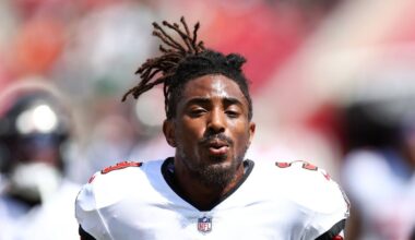 Former Bucs S Jordan Whitehead cleared to play
