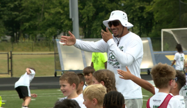 Jordan Love hosts free Milwaukee youth camp before Packers training camp