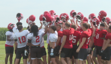 Glenwood football reloads after losing most of its starters | Sports
