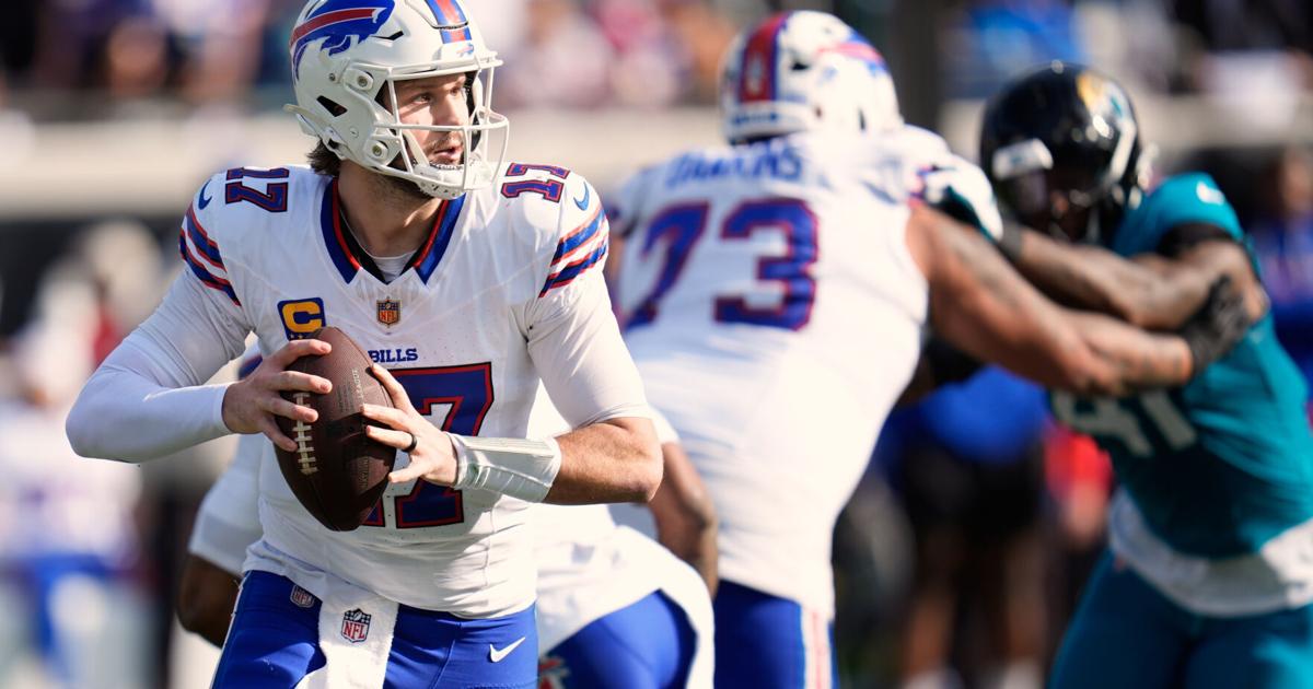 Josh Allen is voted the NFL's top quarterback by AP writers | National Sports