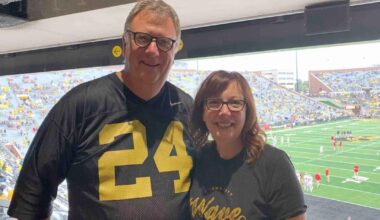 Iowa football longtime donor Will Moon dies | Iowa Football