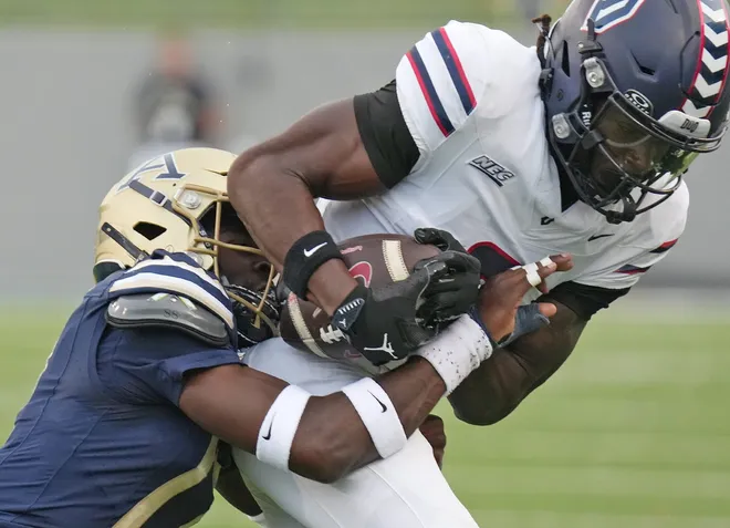 DB Malcolm DeWalt IV (36)