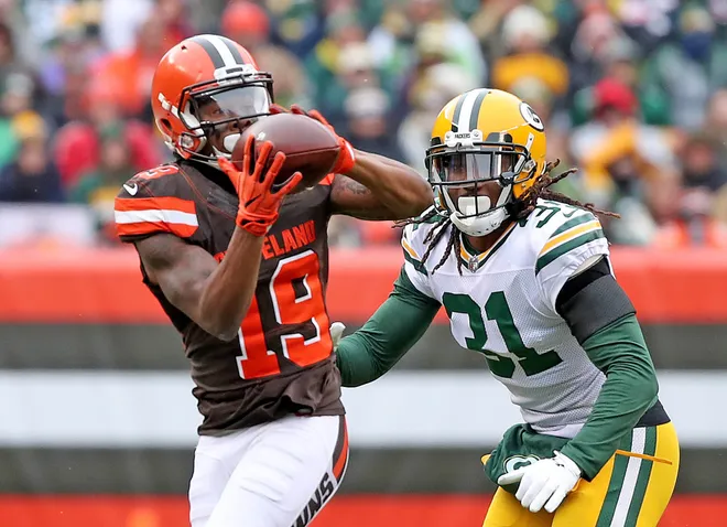 Dec 10, 2017; Cleveland, OH, USA; Green Bay Packers cornerback Davon House (31) gives up a reception to Cleveland Browns wide receiver Corey Coleman (19) at FirstEnergy Stadium. Mandatory Credit: Jim Matthews/USA TODAY NETWORK-Wisconsin via USA TODAY Sports