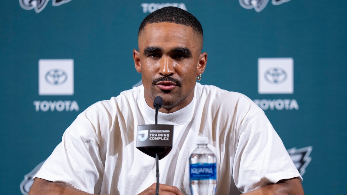 Eagles' Jalen Hurts Hypes LeBron James' 76ers Contract, Says It's 'Huge' for Philadelphia