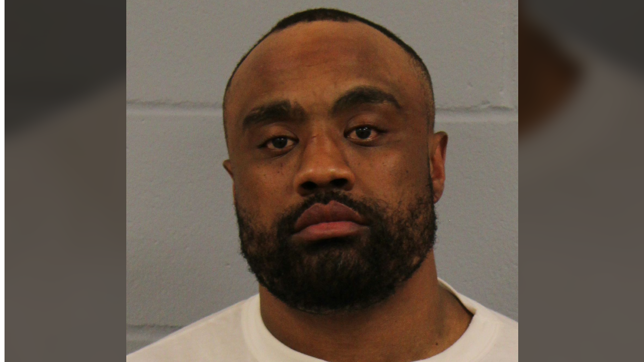 Former Minnesota Viking Everson Griffen charged for not using an ignition interlock