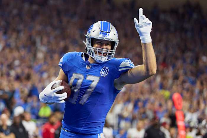 Detroit Lions TE Sam LaPorta fully cleared after herniated disc surgery ahead of training camp, per reports