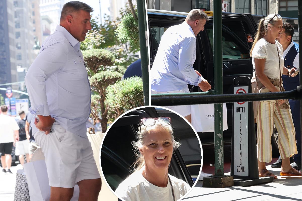 Mike Vrabel and wife Jen head to Taylor Swift and Travis Kelce's MSG wedding