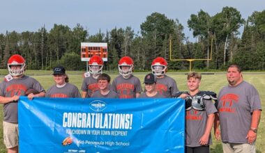Mid Peninsula football receives $10K grant from Detroit Lions