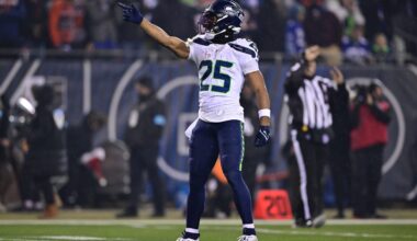 Seahawks Waiving RB Kenny McIntosh