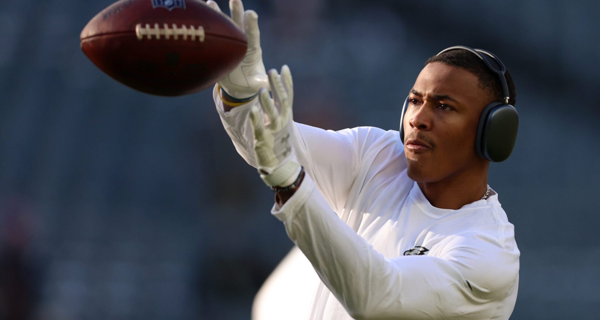 Jan 11, 2026; Philadelphia, PA, USA; Philadelphia Eagles wide receiver DeVonta Smith (6) warms up prior to in an NFC Wild Card Round game against the San Francisco 49ers at Lincoln Financial Field.