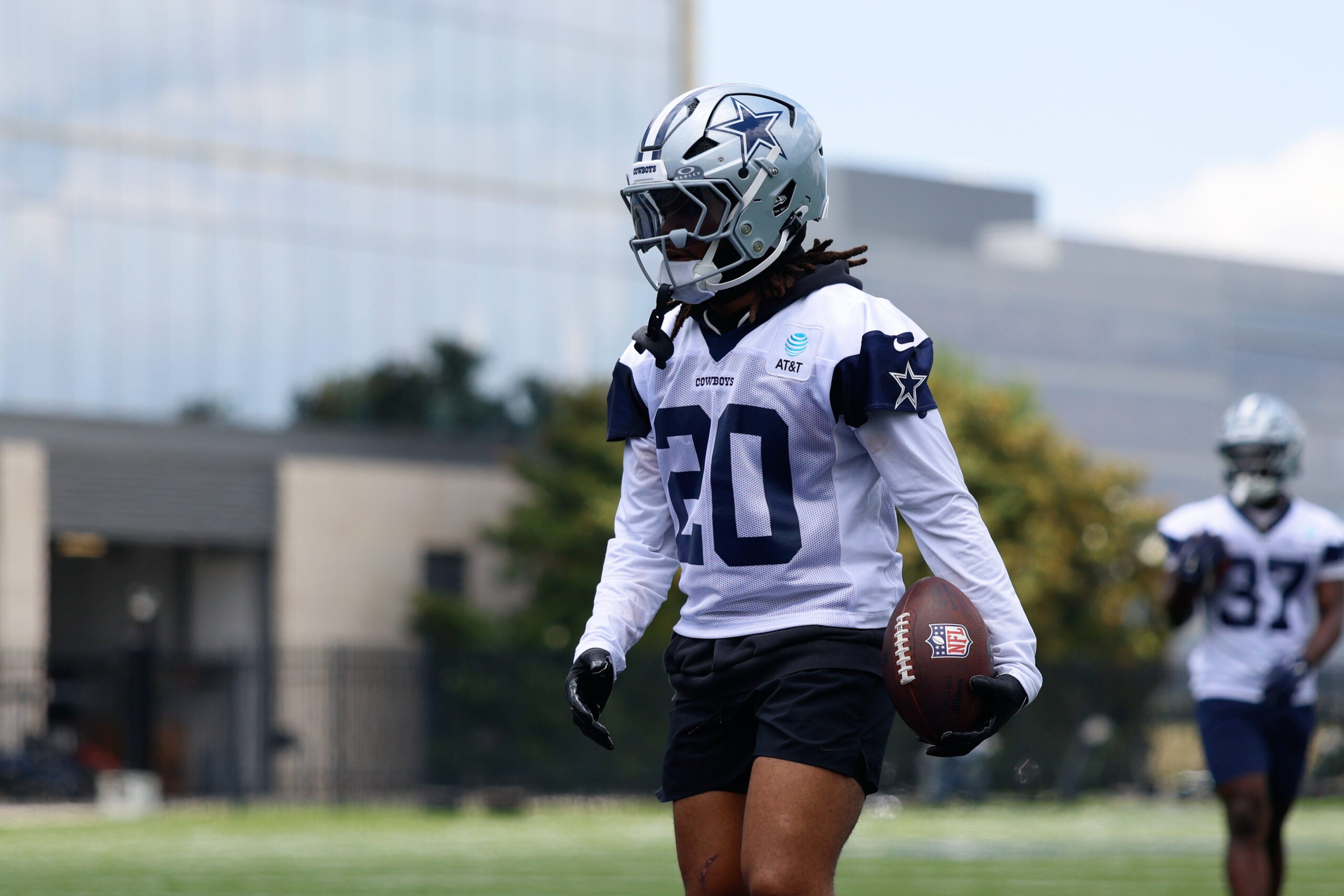Jun 16, 2026; Dallas, TX, USA; Dallas Cowboys running back Malik Davis (20) goes through a drill during practice at the Ford Center at the Star Training Facility in Frisco, Texas.