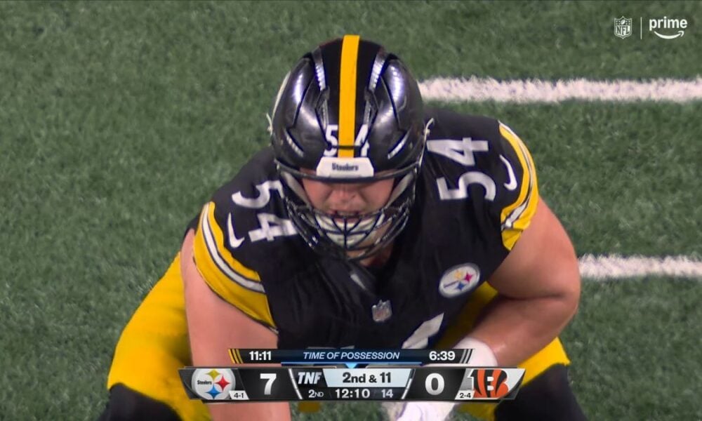 Zach Frazier Could Be NFL's Best Center 'By Year's End,' Analyst Believes
