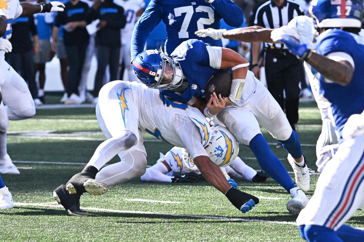 The Giants don't need Jaxson Dart to prove his toughness anymore