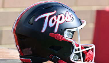 Vaka's Western Kentucky exit exposes NCAA transfer rule problem