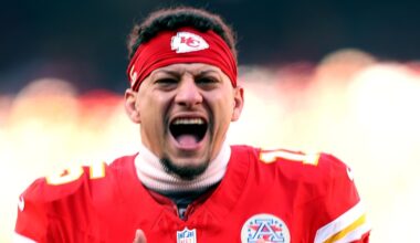 Chiefs’ Patrick Mahomes is Ryan Fitzpatrick’s ‘favorite’ to win MVP