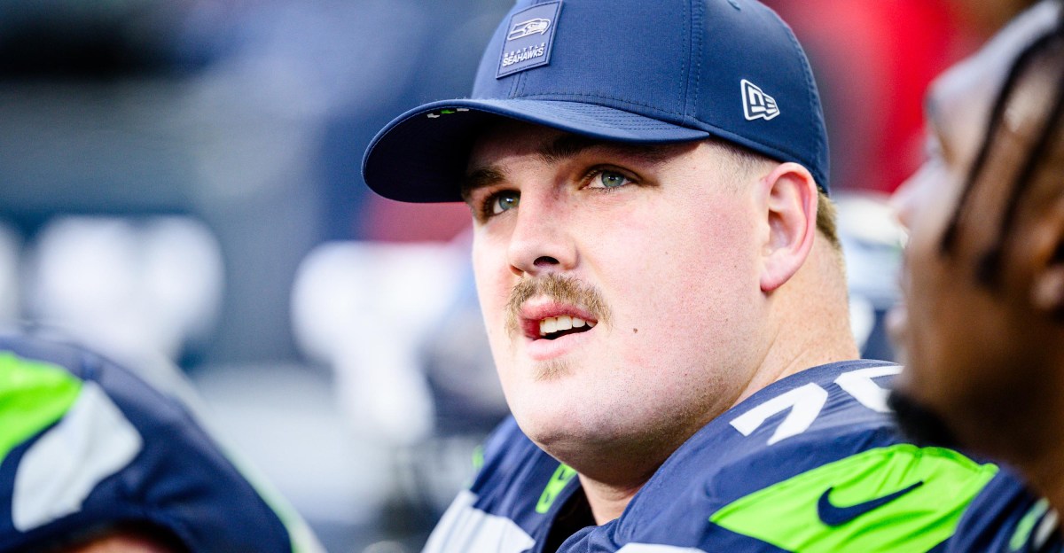 Seahawks’ guard Greg Zabel praises Rams