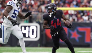 Texans’ fullback British Brooks unique position heading into training camp
