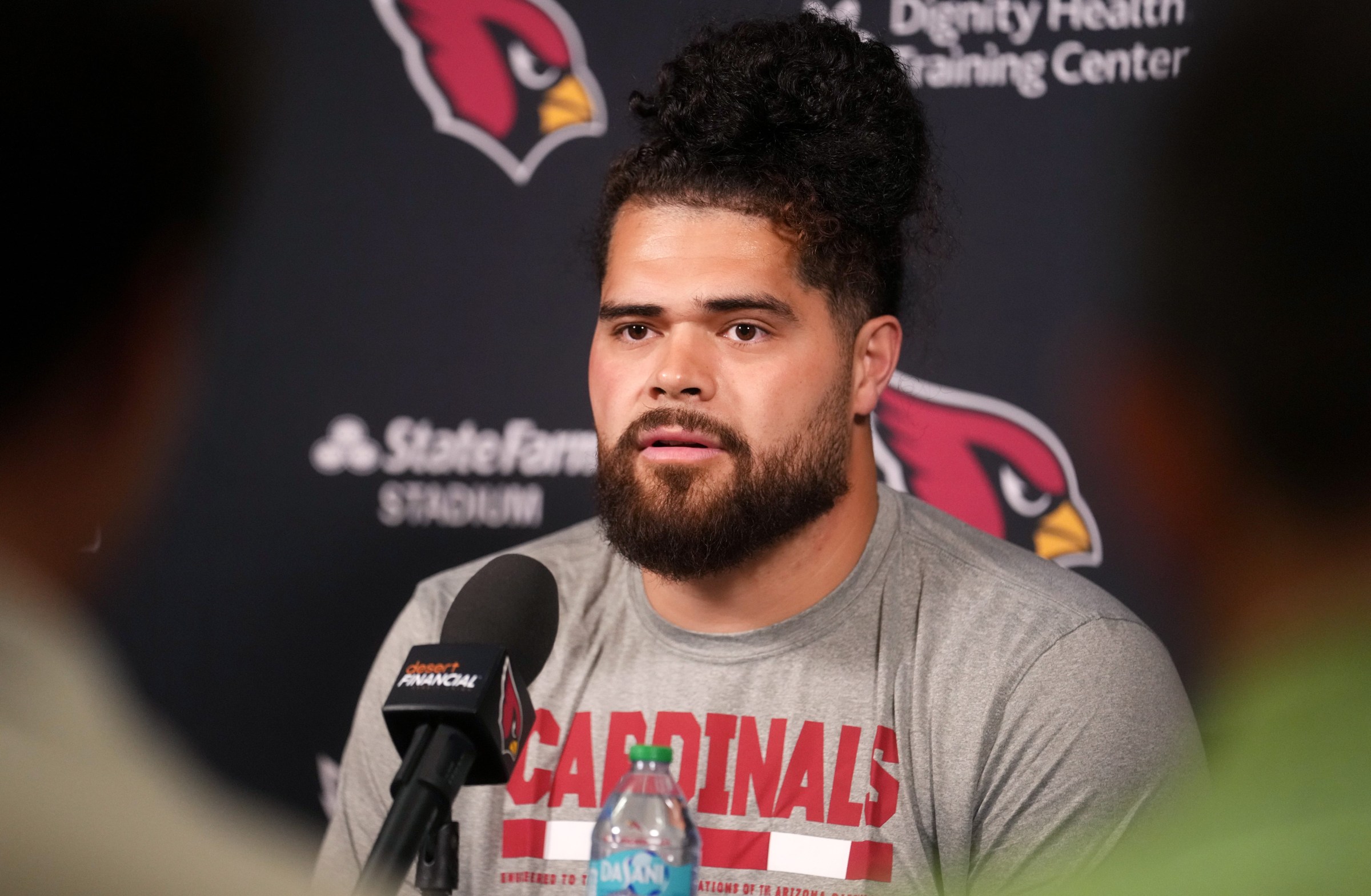 Arizona Cardinals newly signed free agent OG Isaac Seumalo