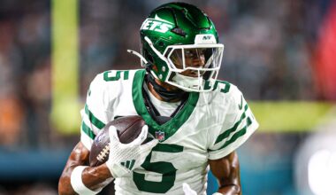 Where does NY Jets' QB supporting cast rank?