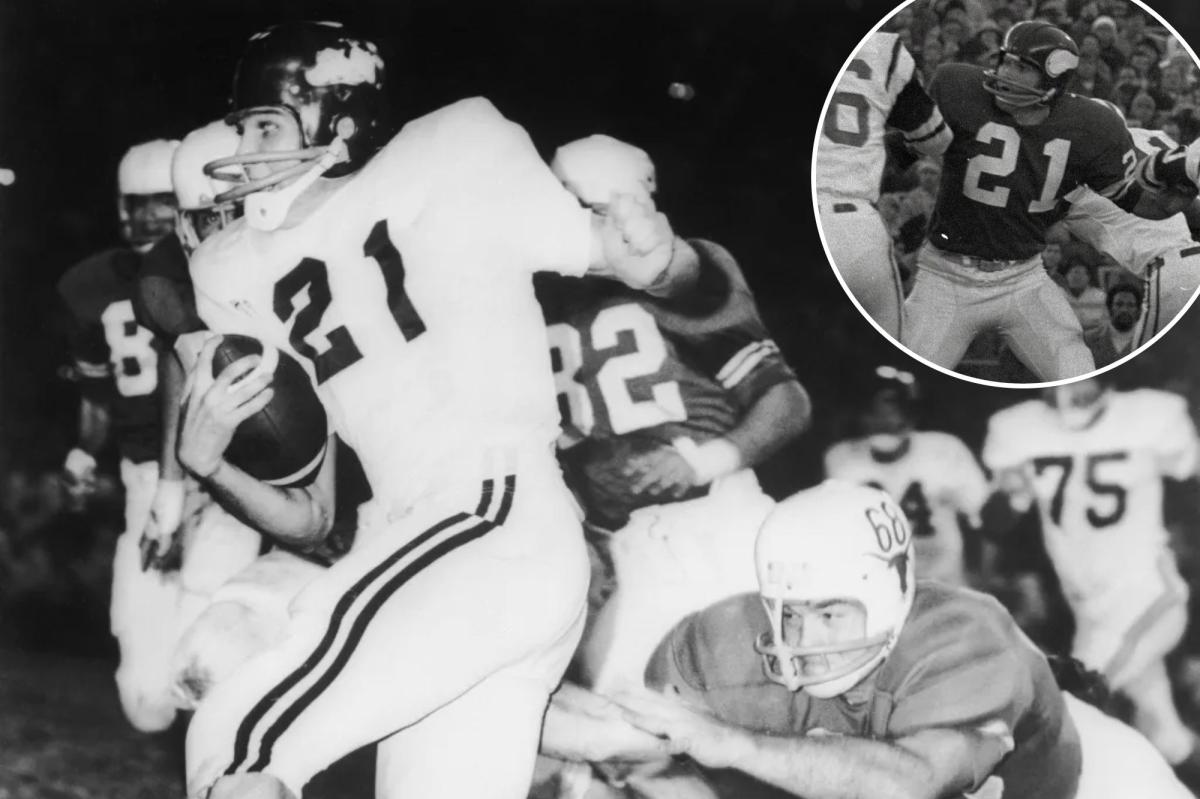 Jim Lindsey, NCAA and NFL champion running back, dead at 81