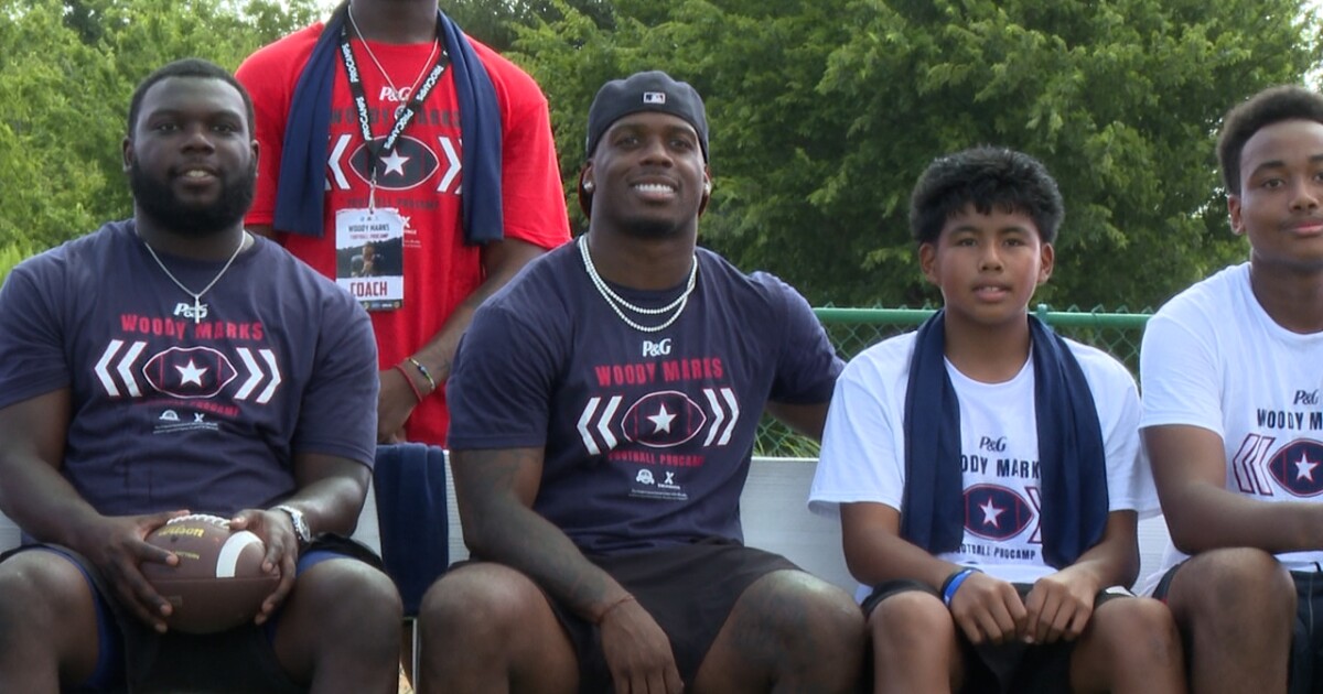 Houston Texans Woody Marks hosts football camp for military children