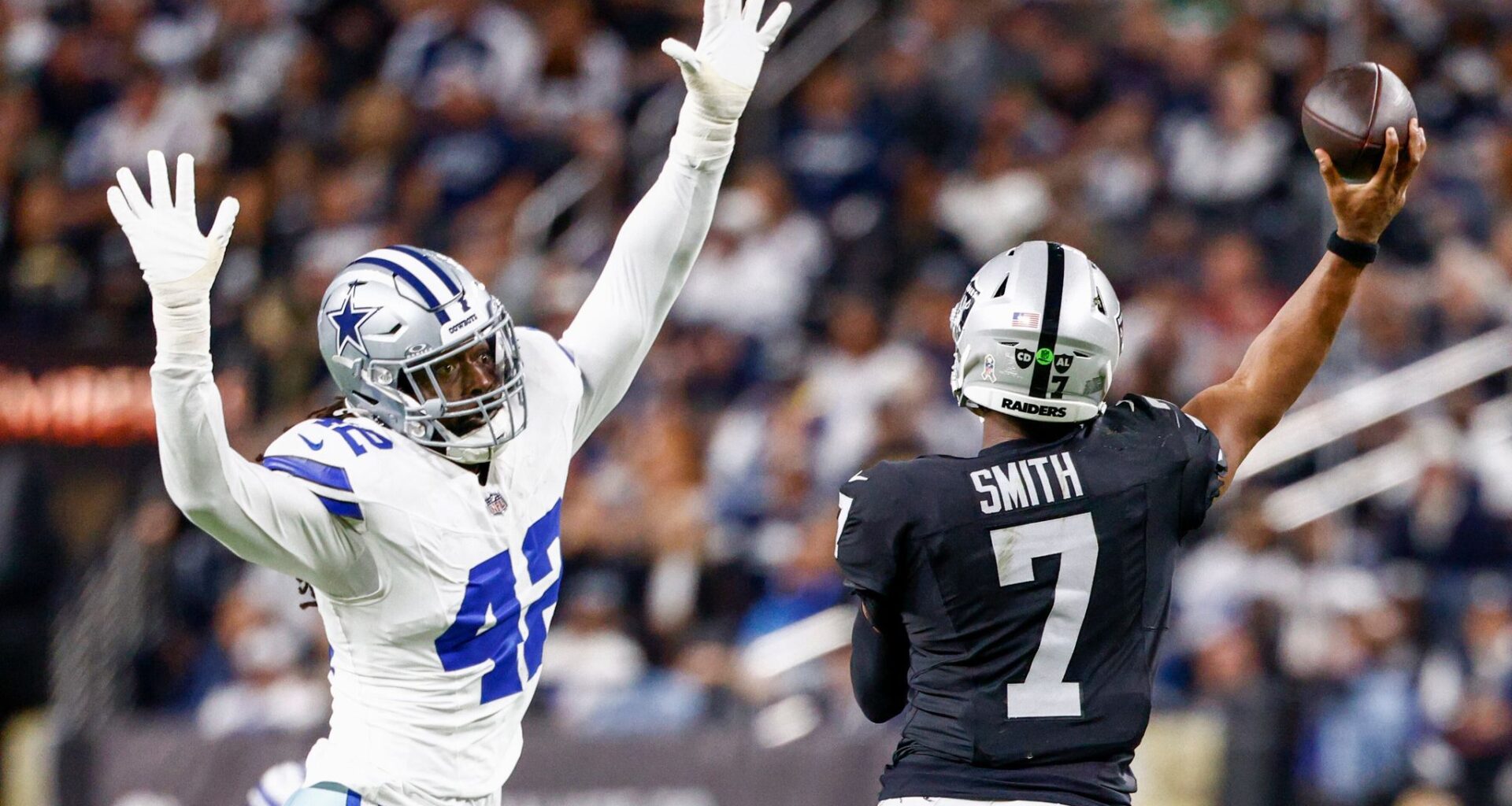 Reports: Ex-Cowboys DE Jadeveon Clowney agrees to deal with Texans