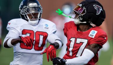 Falcons’ brotherhood on display as Matthew Bergeron celebrates extension and Jeff Ulbrich returns