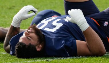 Chicago Bears right tackle Darnell Wright lands 4-year, $116 million contract, AP source says