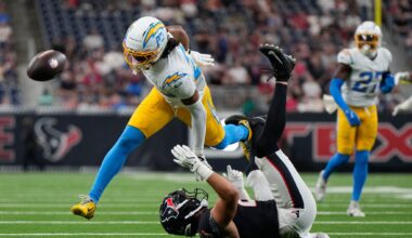 Texans' DeMeco Ryans praises rookie Marlin Klein after catch vs Chargers in his NFL debut