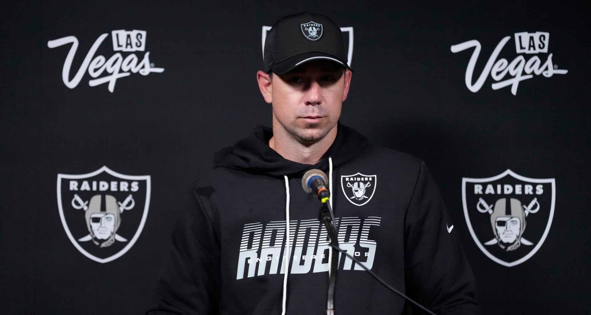 Raiders rally late for a 22-20 preseason win over Texans