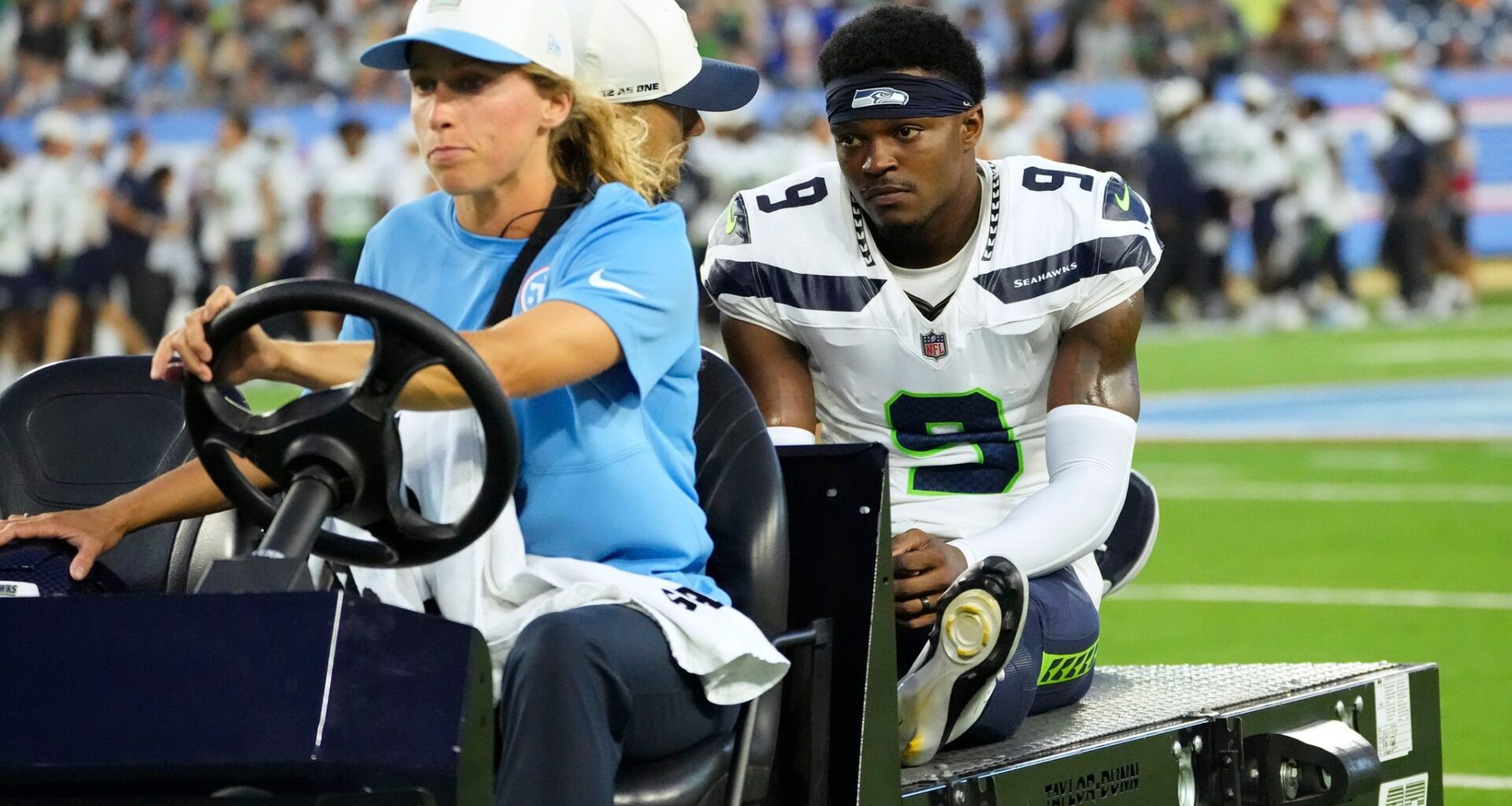 Seahawks safety Clark, offensive lineman Richman placed on injured reserve