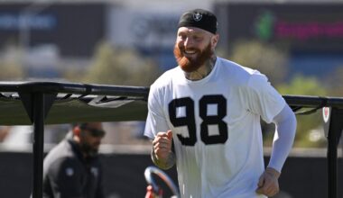Las Vegas Raiders defensive end Maxx Crosby training camp klint kubiak