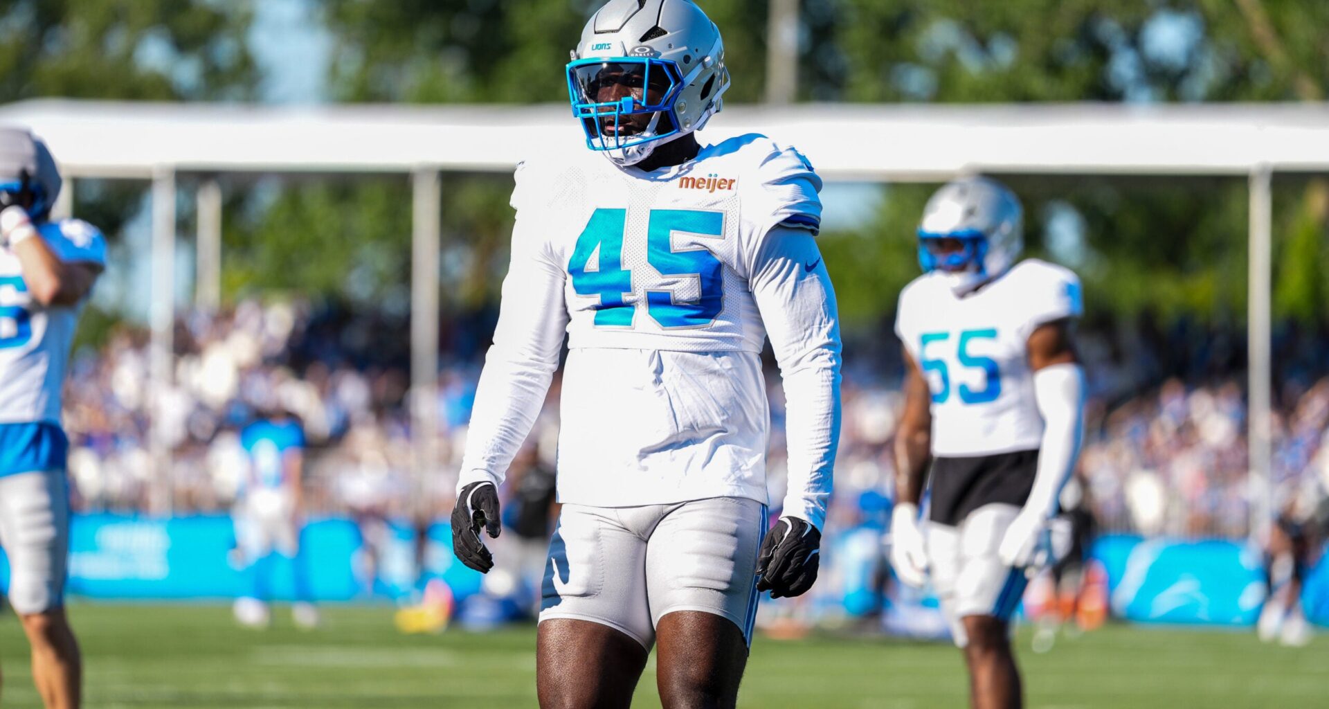 Dan Campbell says Lions are seeing the Devin White who was once a ‘headache’ in Tampa, so we asked someone who knows that version best