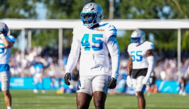 Dan Campbell says Lions are seeing the Devin White who was once a ‘headache’ in Tampa, so we asked someone who knows that version best